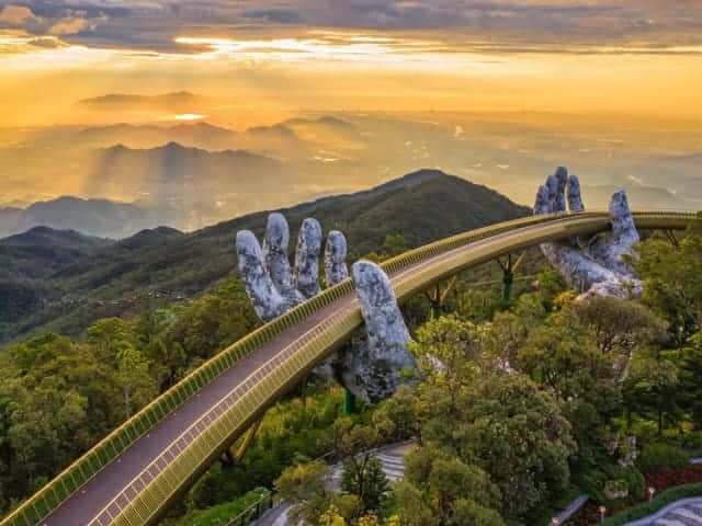 Gambaran destinasi untuk Danang, kereta gantung ke Bana Hills, Fantasy Park / Tur Privat