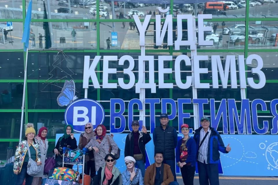 Gambaran perjalanan Hari 3: Tur Kota Almaty – Kirgistan